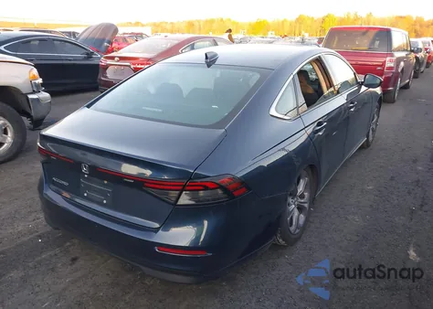 2024 Honda Accord Ex z USA, uszkodzony, nr VIN 1HGCY1F37RA027685